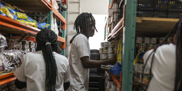 Students pack supplies at the Wits Food Bank